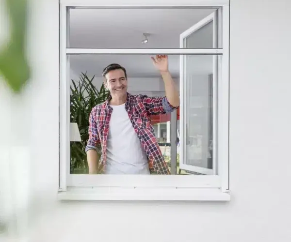 RO4/2 Insektenschutz‑Rollo offener Rahmen unten für ebenen Untergrund oder Fensterbank